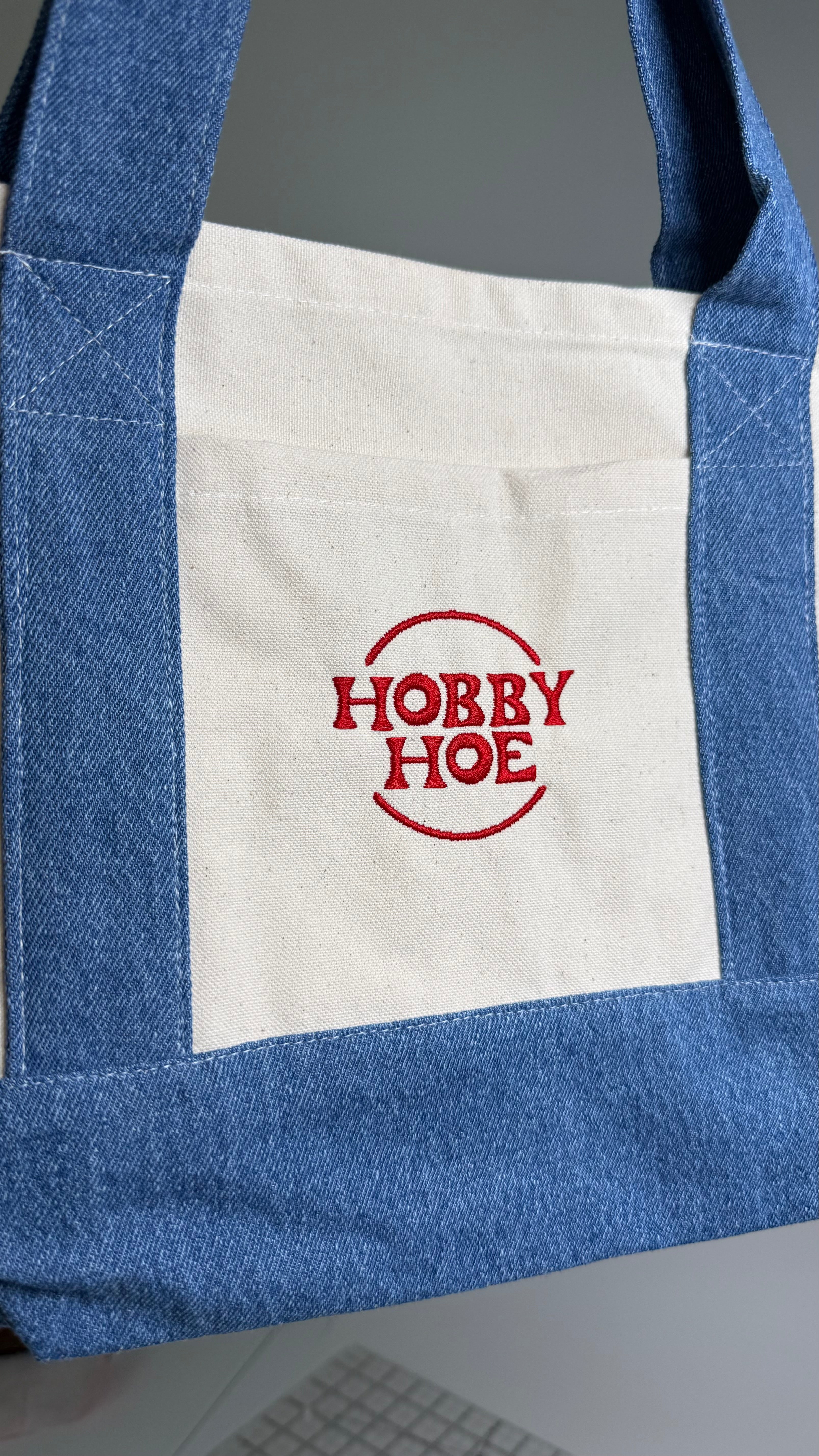 Hobby Hoe – Mini Denim/Natural Pocket Tote – Red Embroidery | TIMI